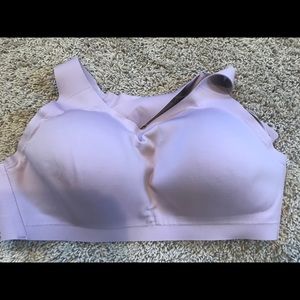 Lululemon Enlite Sports Bra (36DD)